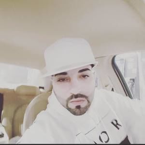 Meet your Posher, Steve